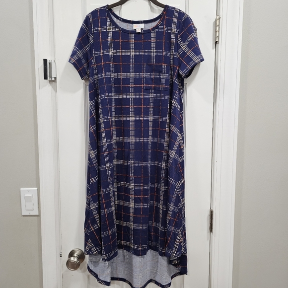 LuLaRoe Dresses & Skirts - LuLaRoe Carly XS Navy Plaid High Low Swing Holiday Christmas Pocket Dress